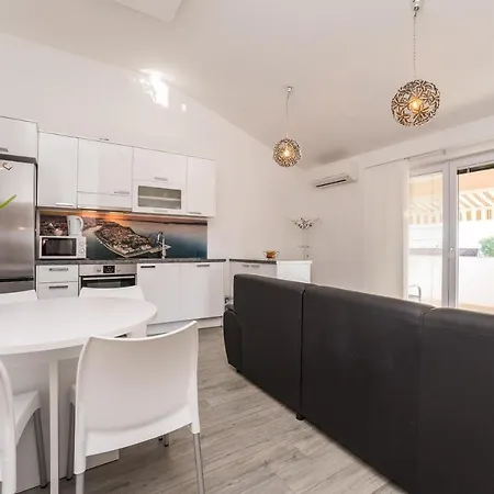 Maza Apartmán Zadar