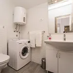 Maza Apartment *